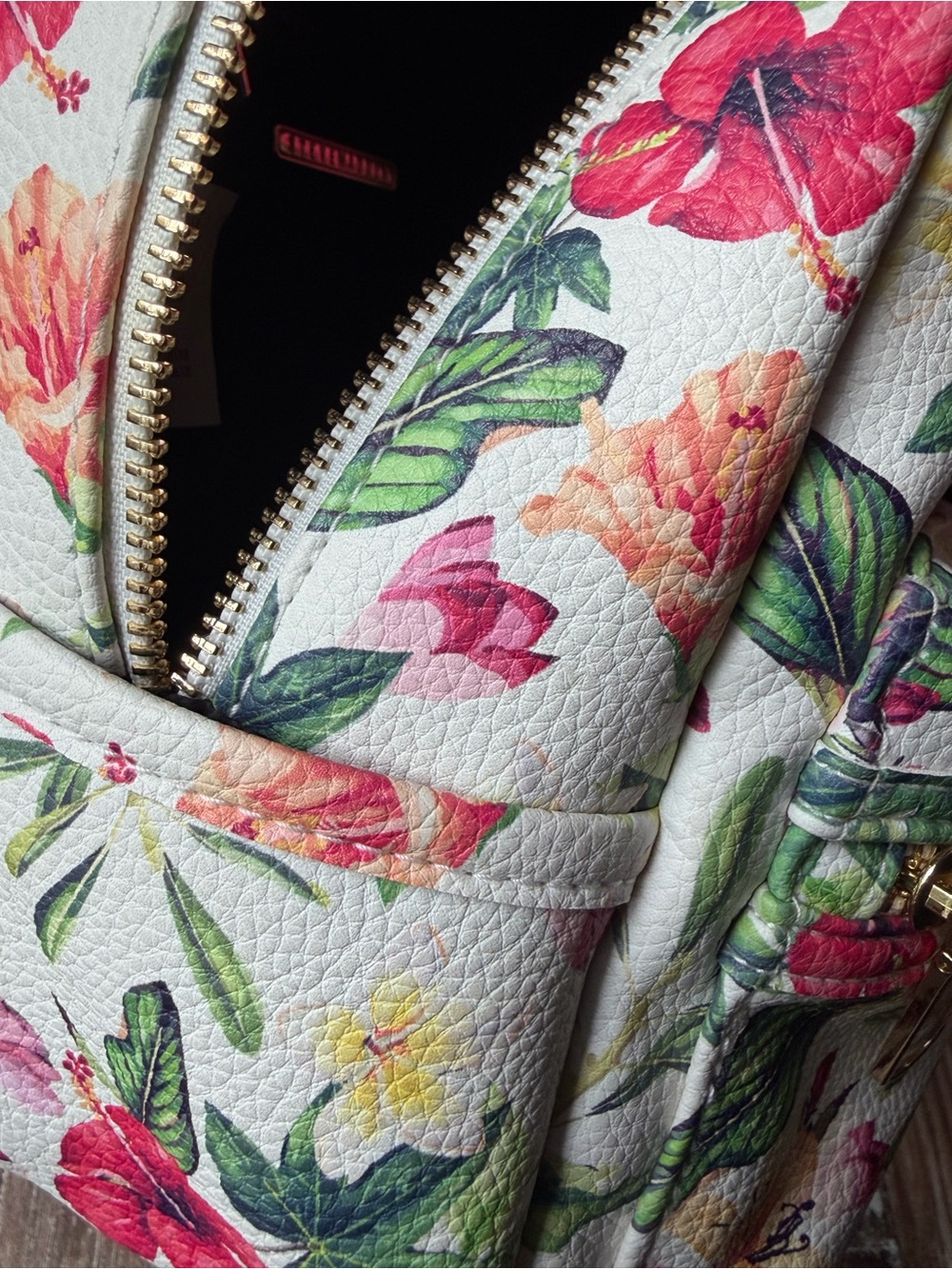Steve Madden White Floral Mini Backpack - Picture 6 of 9